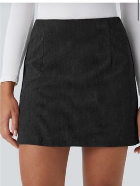 Halara Mini Skort Black Corduroy High Rise womens size Small